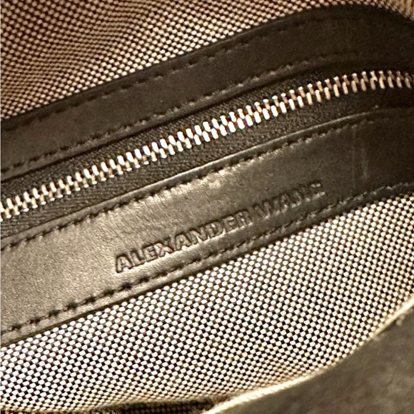 AUTH ALEXANDER WANG ALPHA LIZARD BUCKET BAG🦎 Chain Leather shoulder & crossbody - Picture 13 of 16